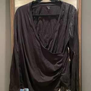 Love by Gap Nursing Top